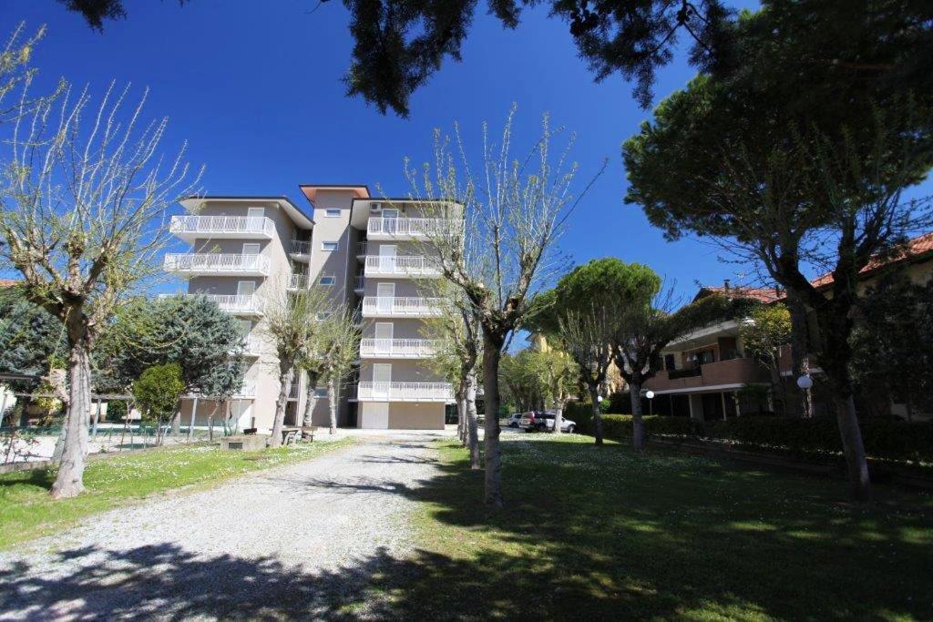 Pineta Suite Cervia Exterior foto